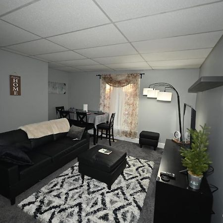 Downtown Peace Apartment Индианаполис Екстериор снимка