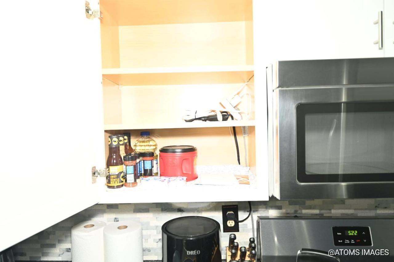 Downtown Peace Apartment Индианаполис Екстериор снимка