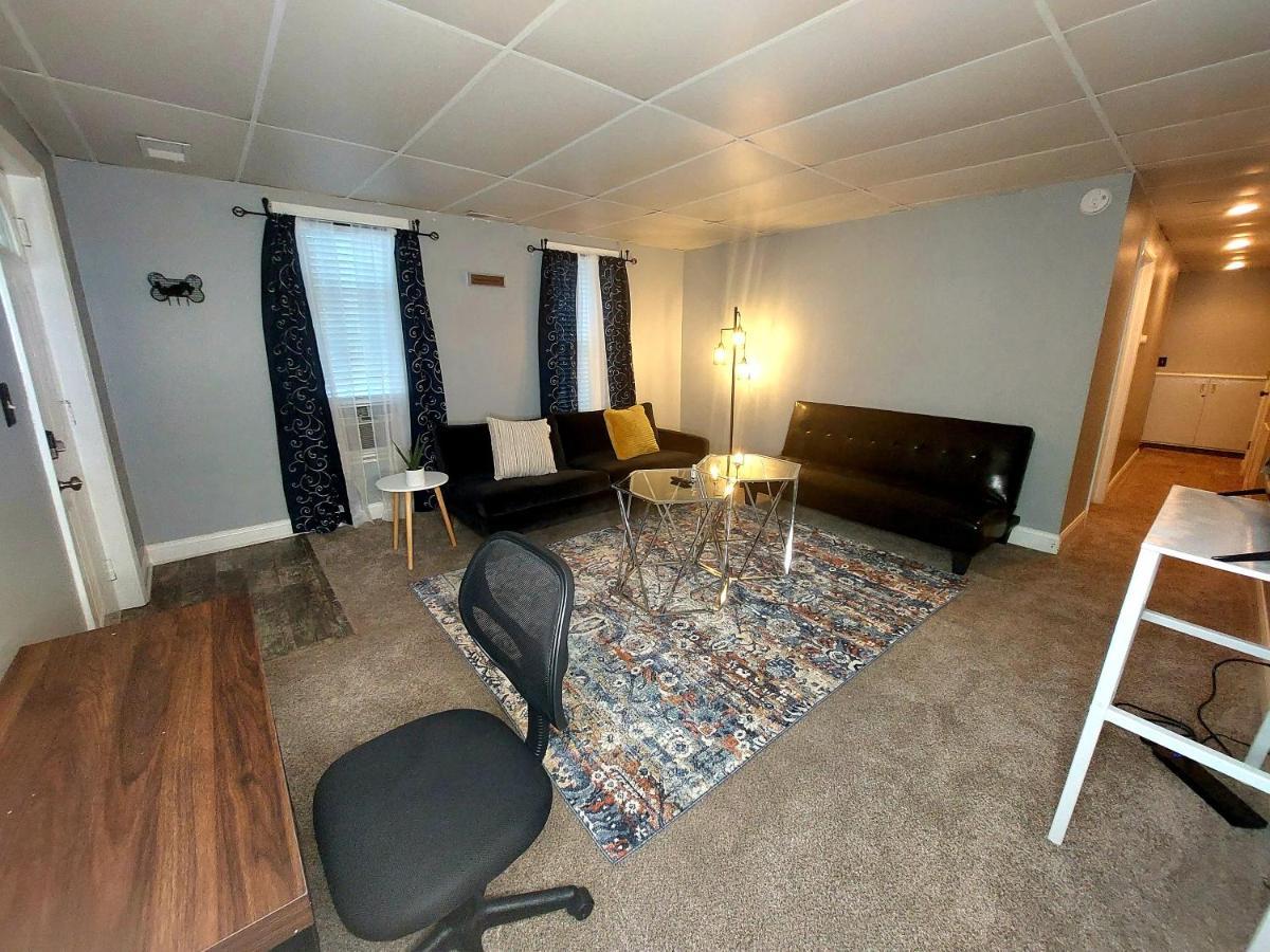 Downtown Peace Apartment Индианаполис Екстериор снимка